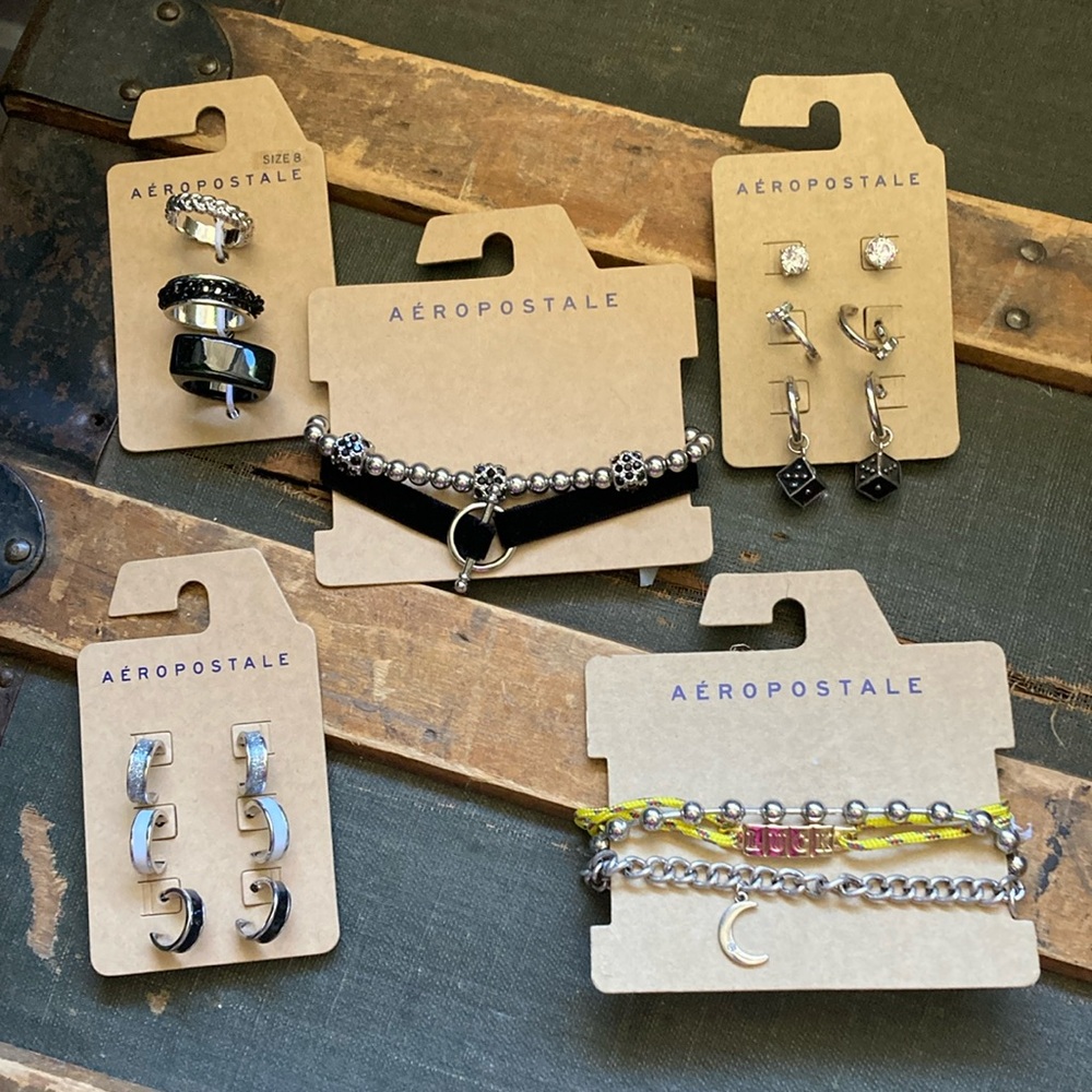 Aeropostale 5 Piece Jewelry Bundle #7 Bracelets,‎ Rings, Earrings 🐦‍⬛NWT
